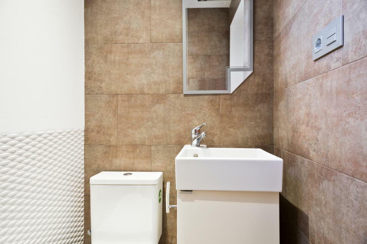 Stay U-Nique Apartments Eixample Center Barcelona Zewnętrze zdjęcie